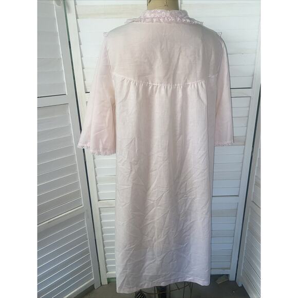 VTG 60s 70s Sears Women’s Pink Housecoat Robe Nightgown Lace Embroidery Medium - Picture 6 of 11